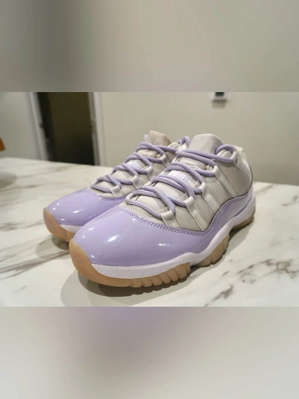 Air Jordan 11 Retro Low 'Pure Violet Mens 11.5